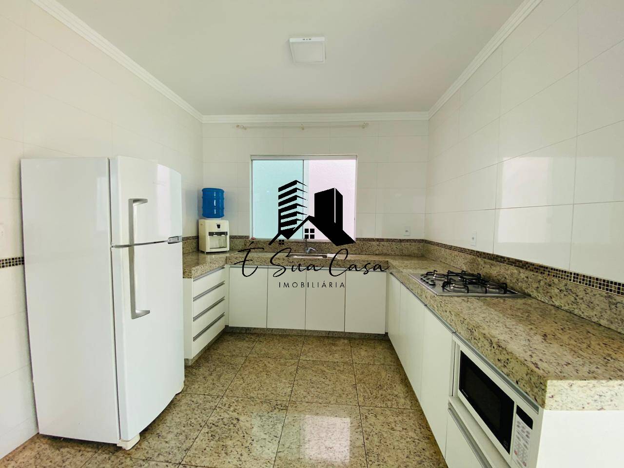 Casa, 3 quartos, 210 m² - Foto 6