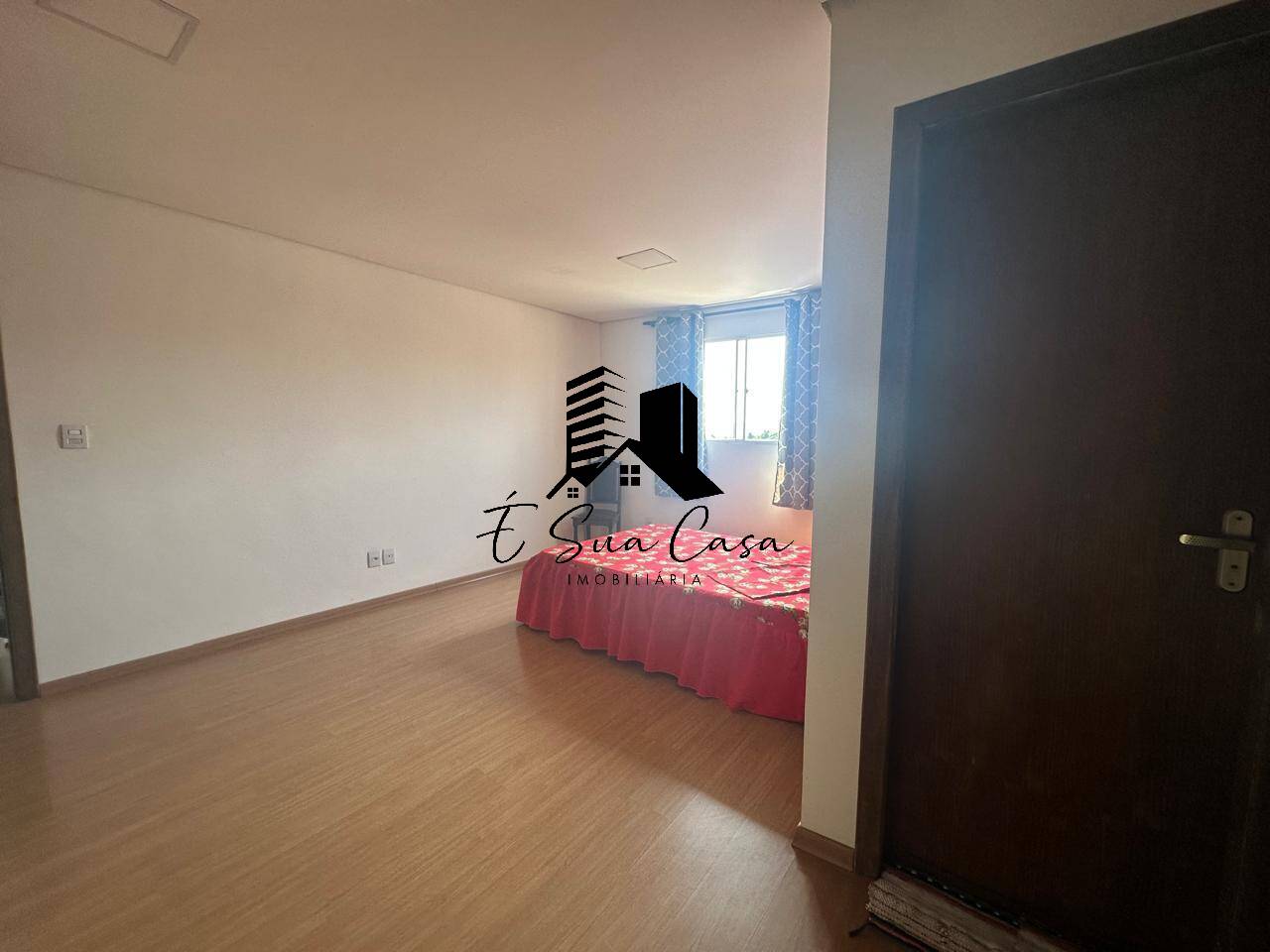 Casa, 3 quartos, 360 m² - Foto 22