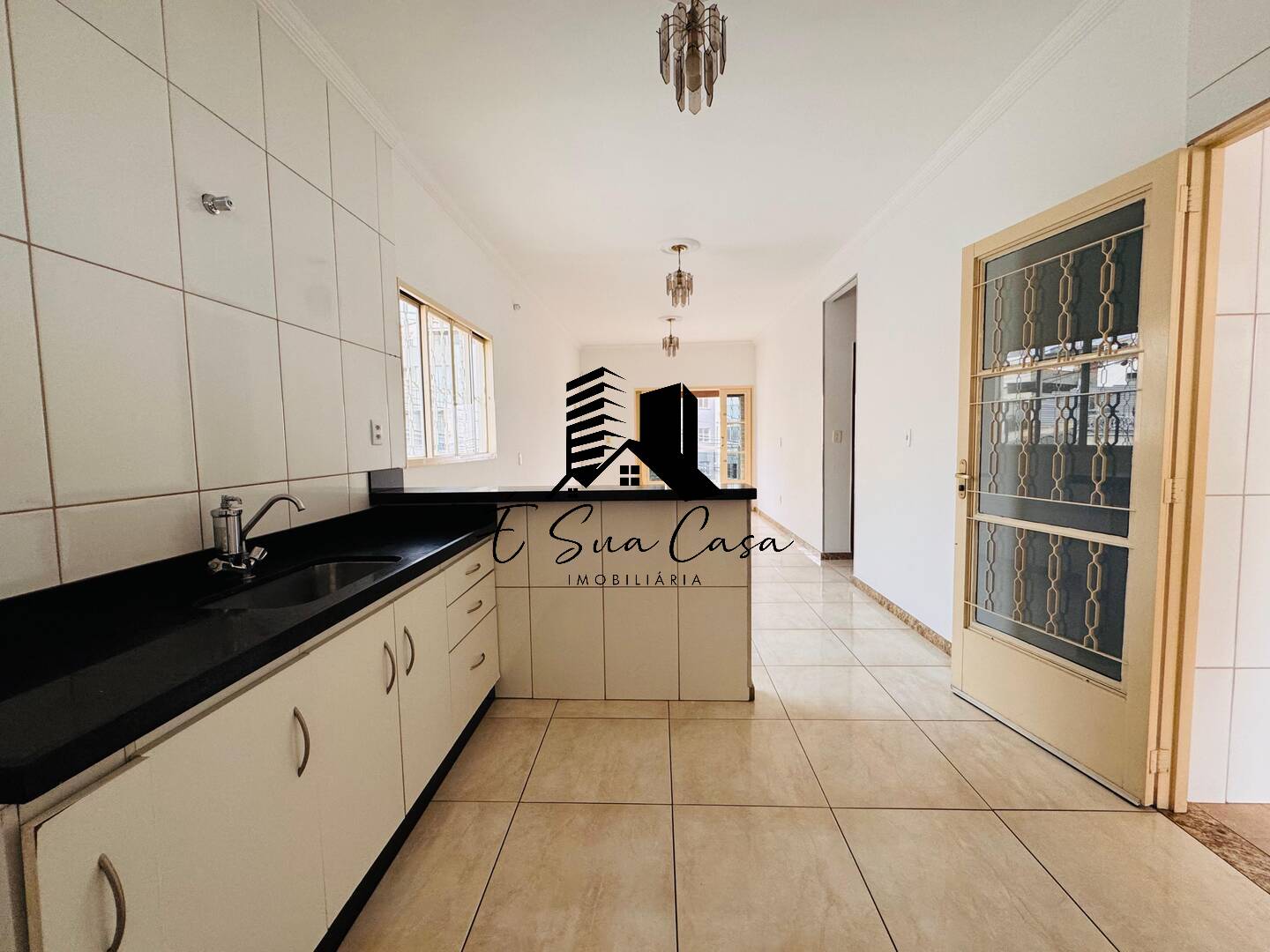 Casa, 2 quartos, 300 m² - Foto 21