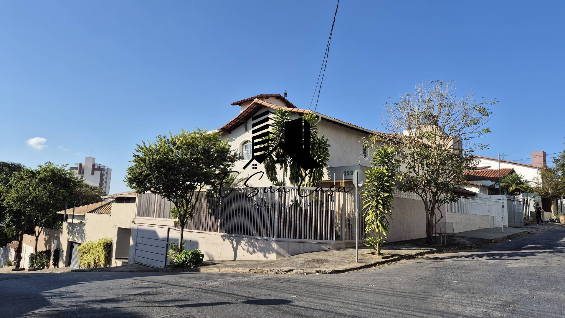 Casa, 5 quartos, 240 m² - Foto 31