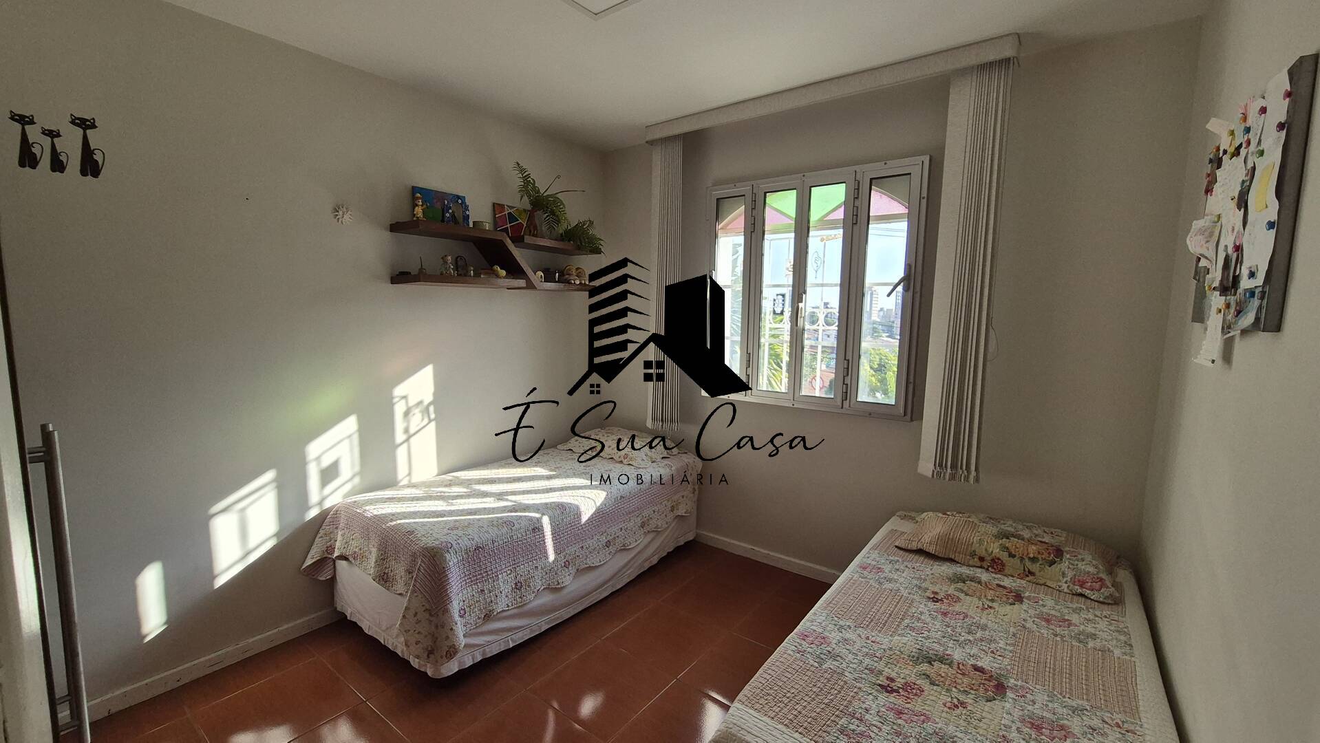 Casa, 5 quartos, 240 m² - Foto 26