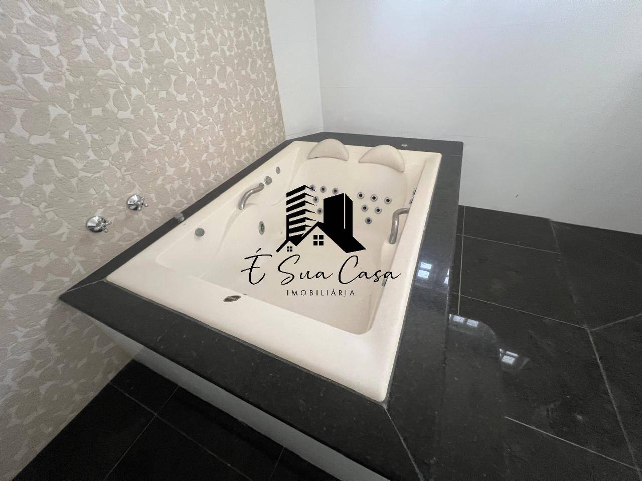 Casa, 2 quartos, 425 m² - Foto 3