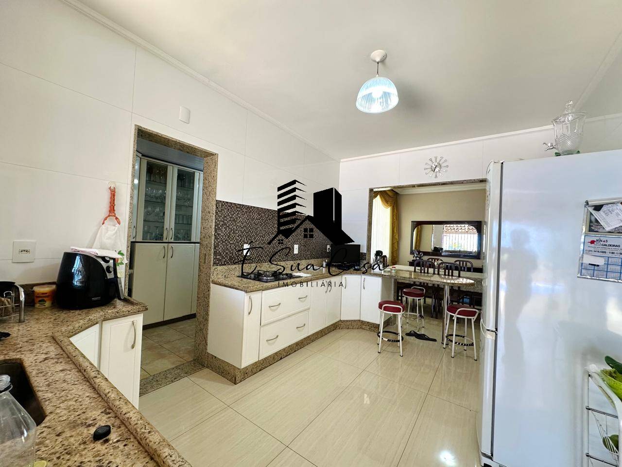 Casa, 3 quartos, 339 m² - Foto 17