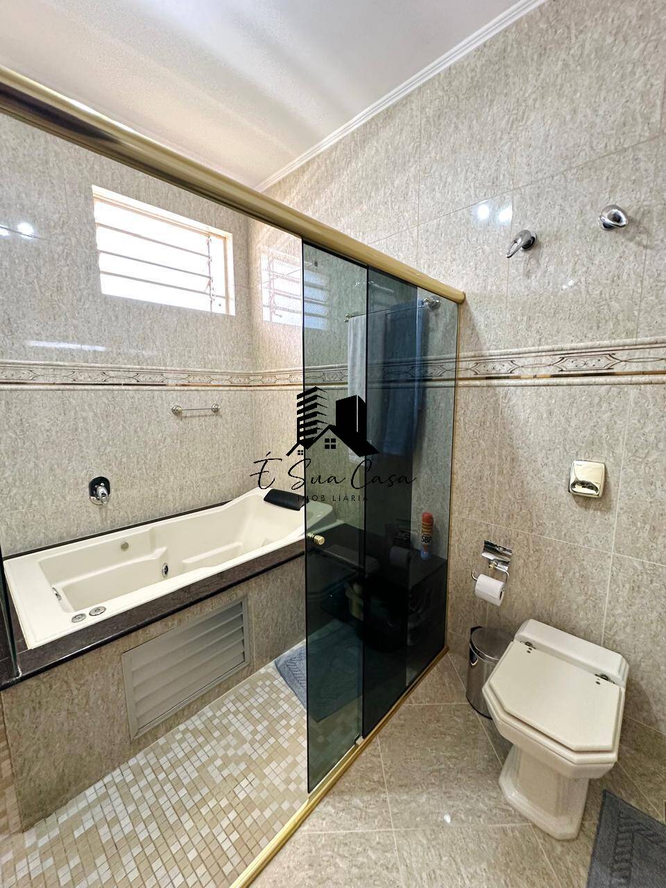 Casa, 3 quartos, 339 m² - Foto 29