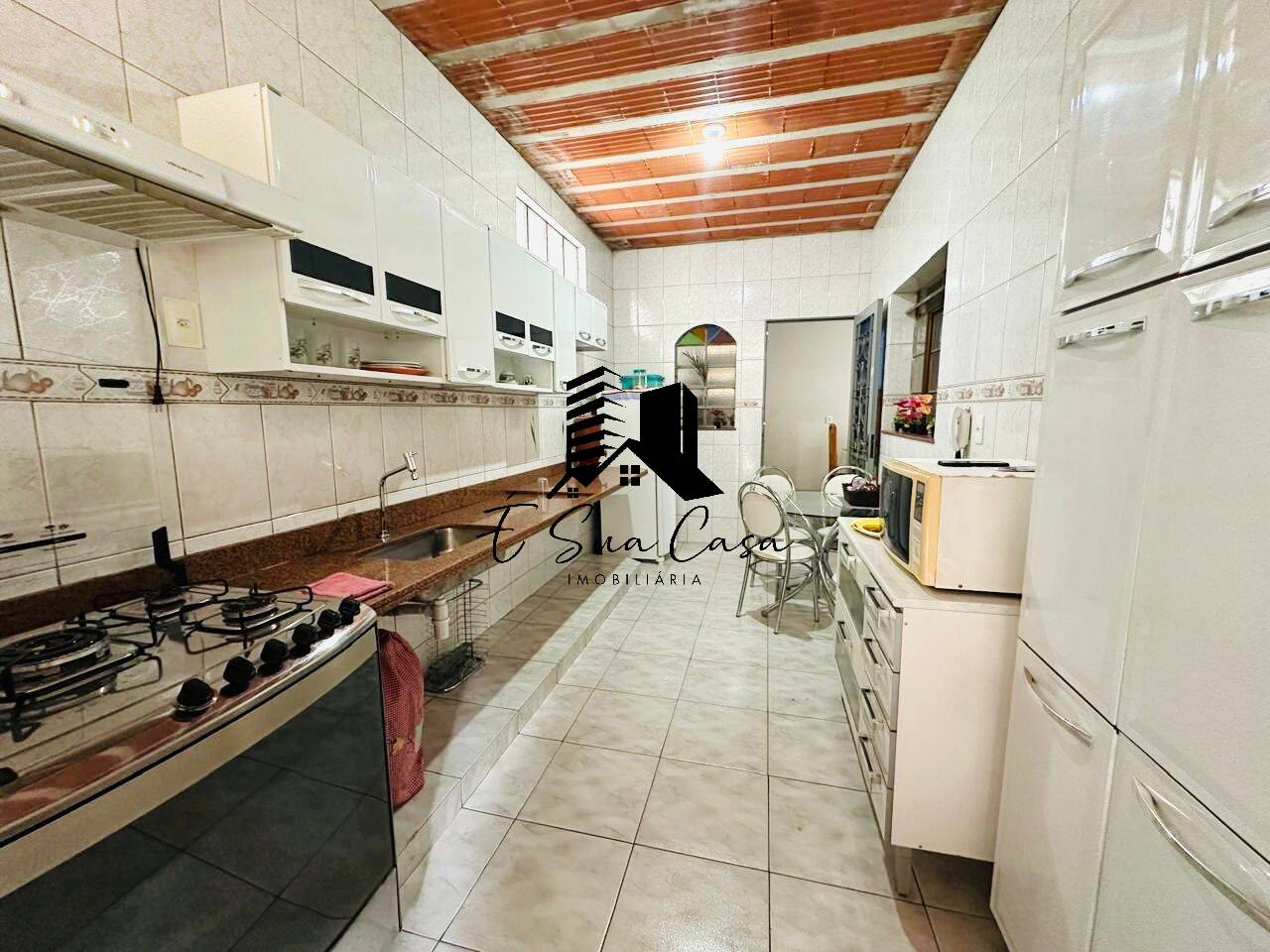 Casa, 3 quartos, 135 m² - Foto 1