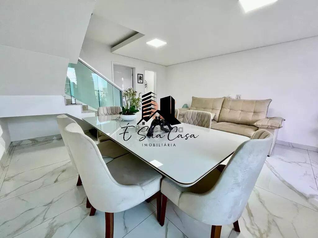 Casa à venda com 3 quartos, 153m² - Foto 2