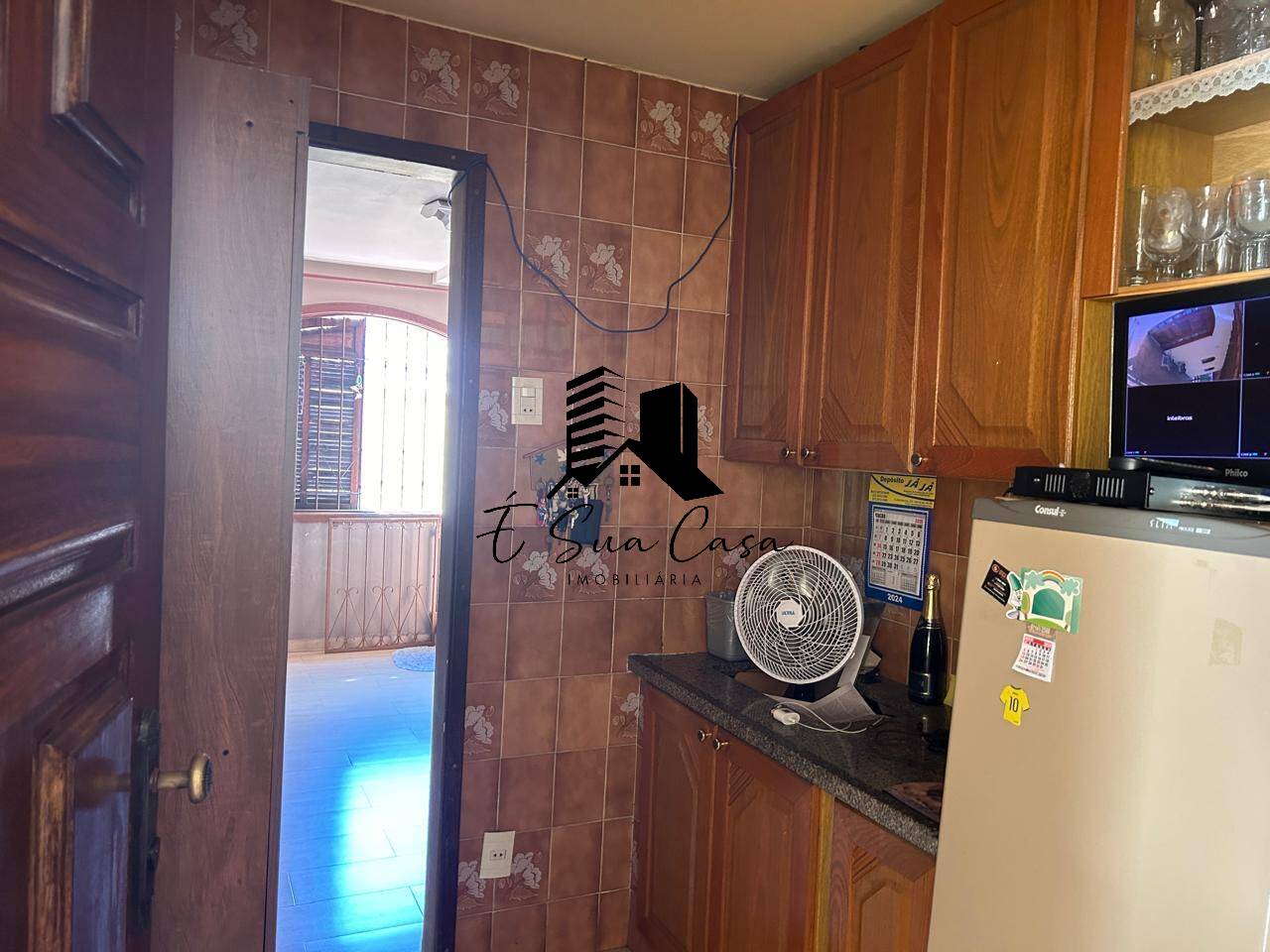 Casa, 6 quartos, 298 m² - Foto 3