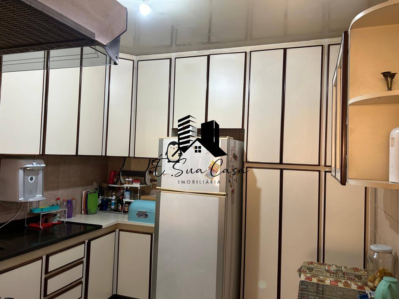 Casa, 6 quartos, 298 m² - Foto 4