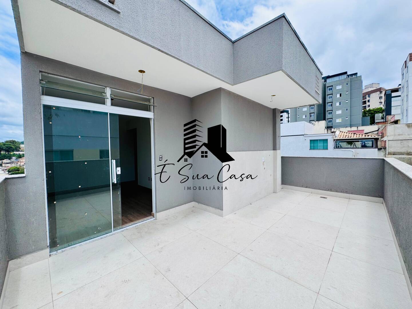 Cobertura, 3 quartos, 130 m² - Foto 1