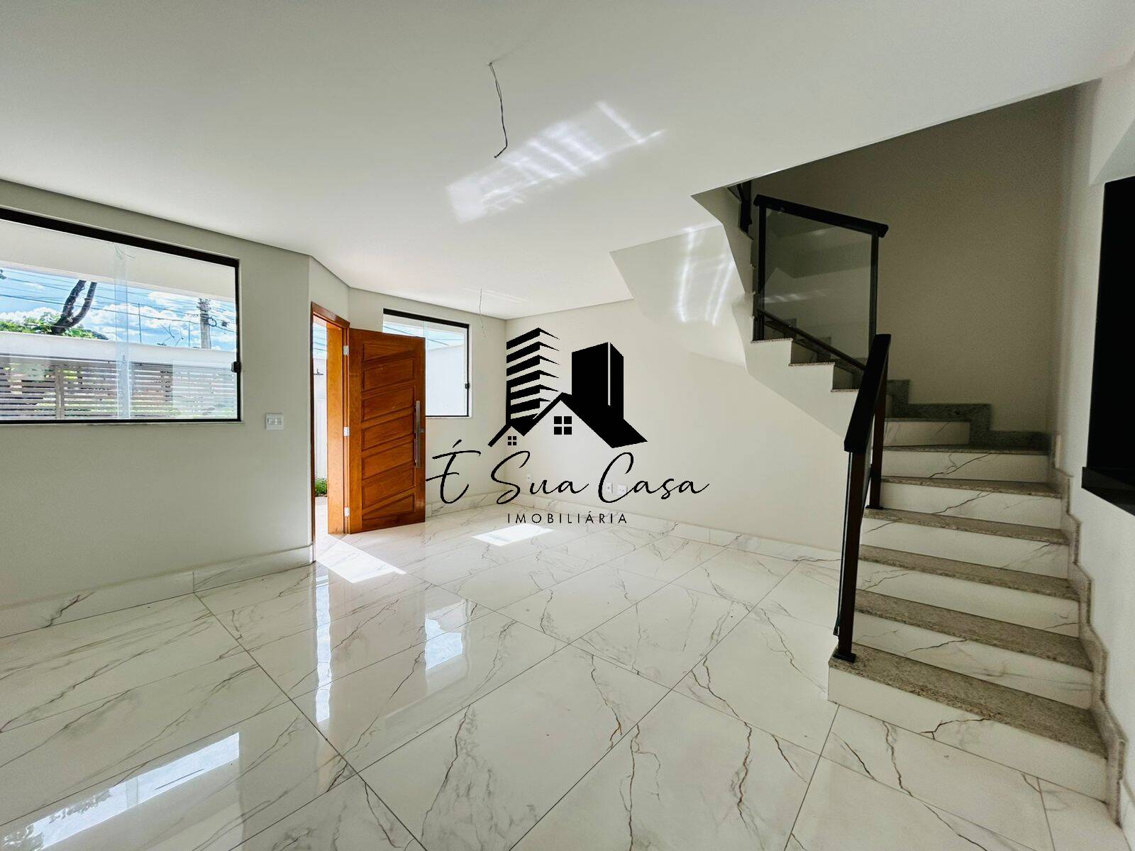 Casa, 3 quartos, 142 m² - Foto 1