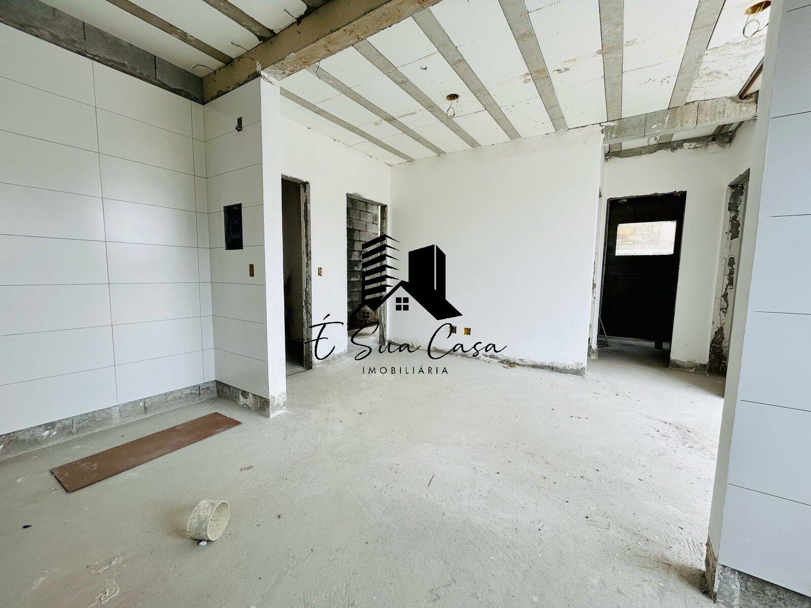 Cobertura à venda com 2 quartos, 130m² - Foto 4