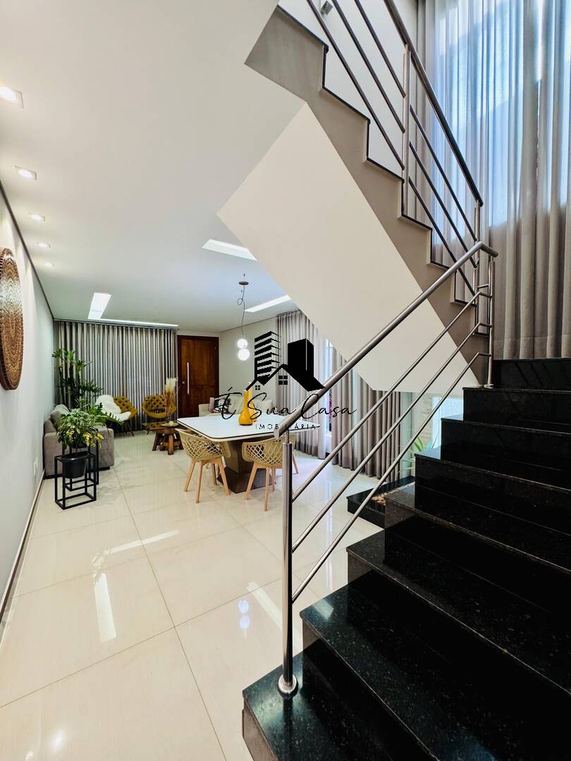 Casa, 3 quartos, 274 m² - Foto 13