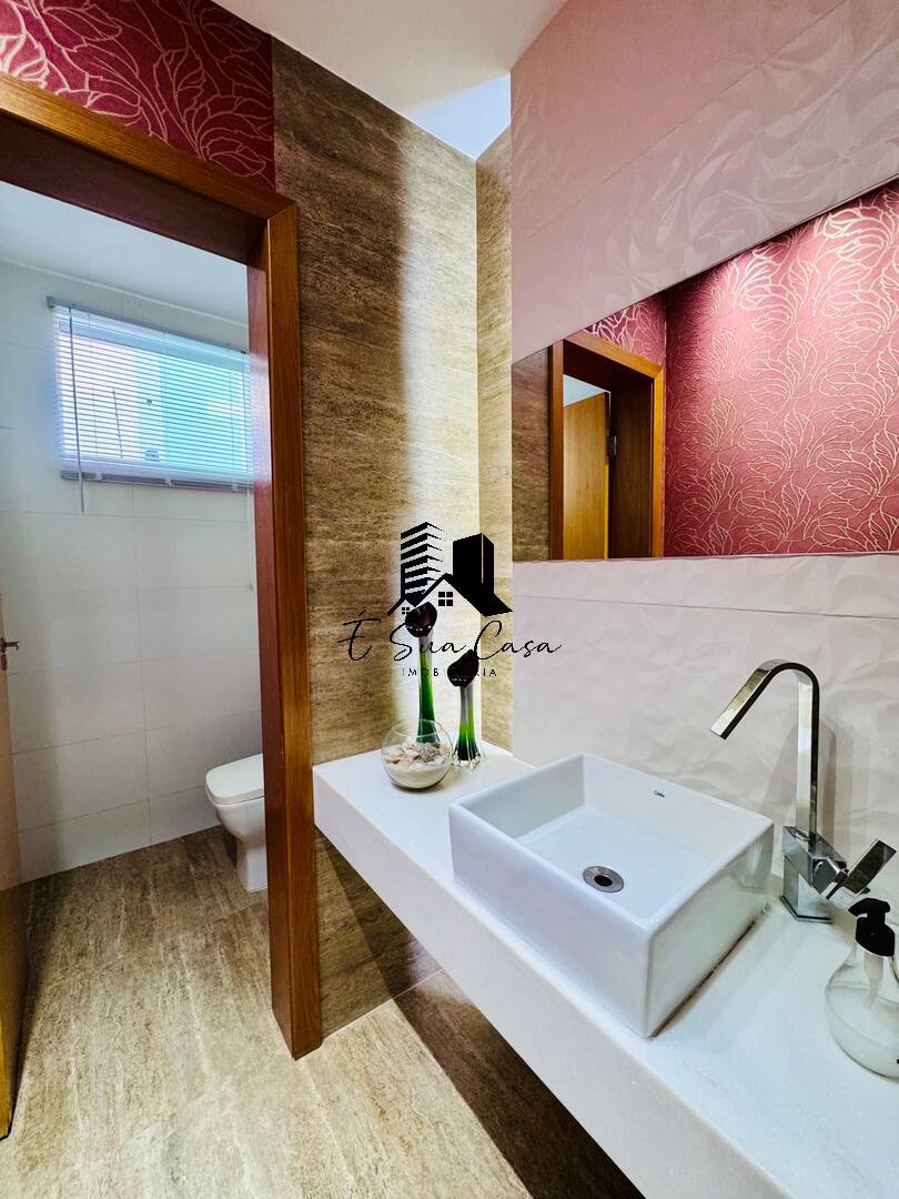 Casa, 3 quartos, 274 m² - Foto 37