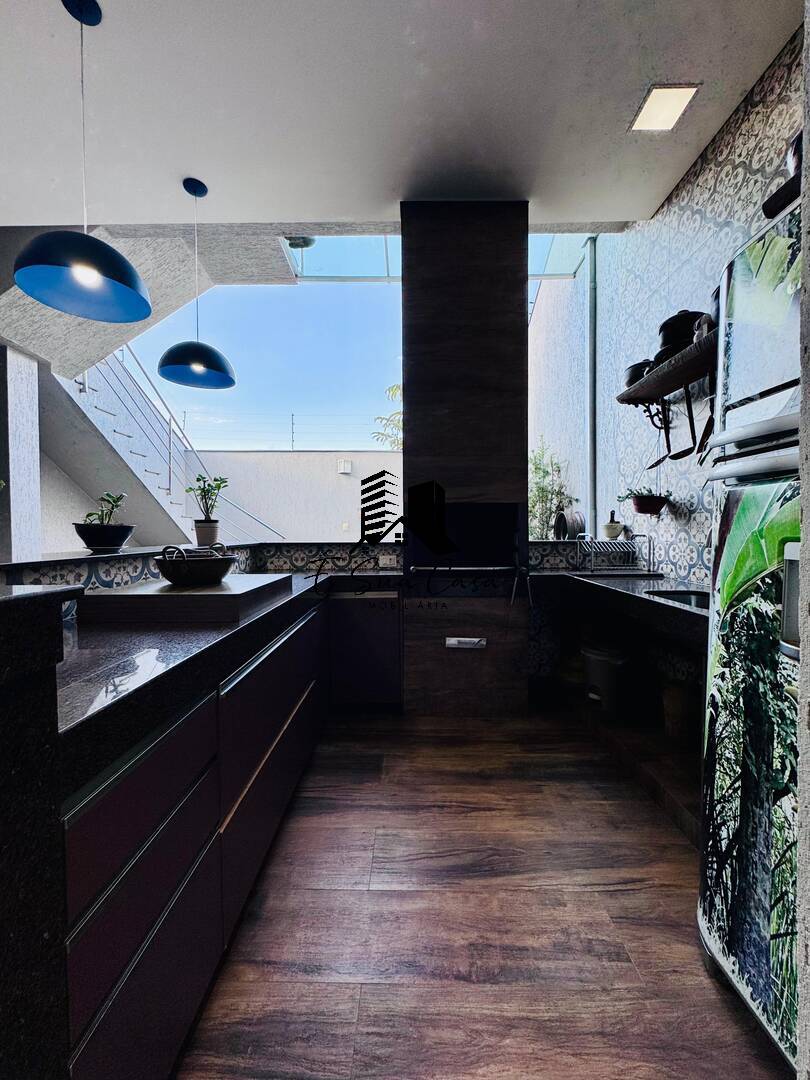 Casa, 3 quartos, 274 m² - Foto 58