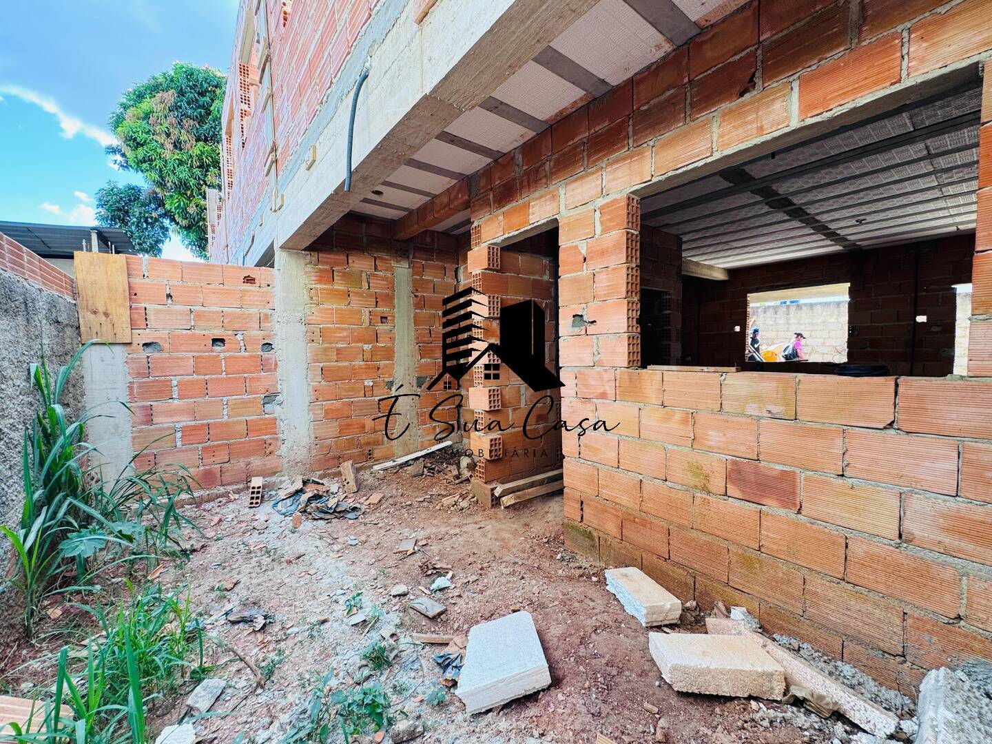Casa à venda com 3 quartos, 180m² - Foto 8