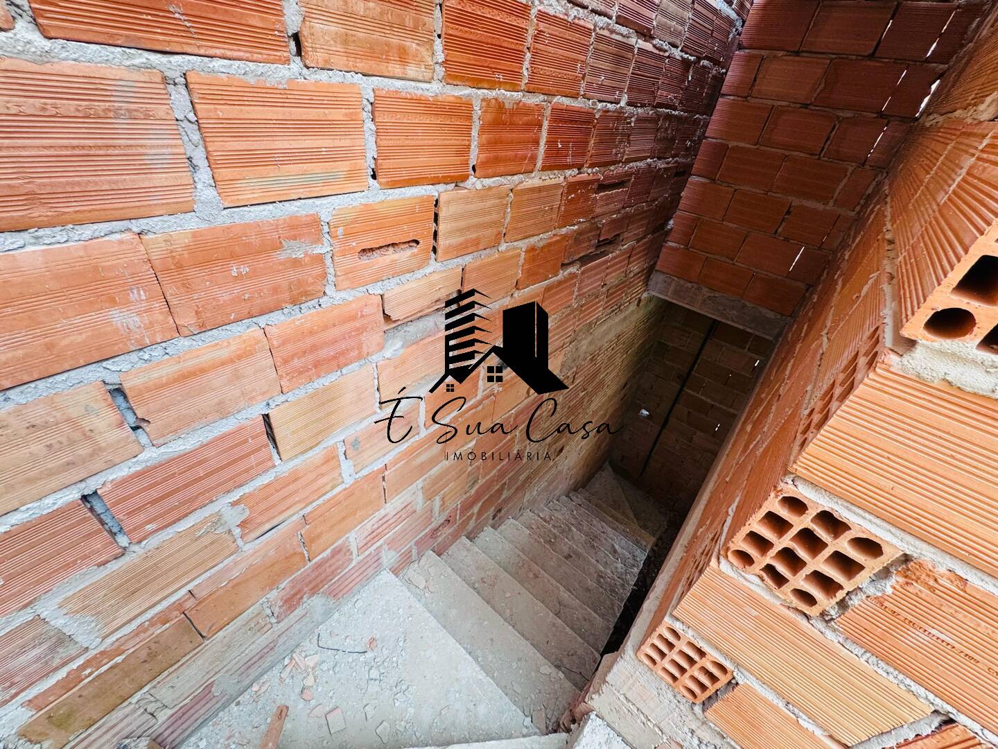 Casa à venda com 3 quartos, 180m² - Foto 16