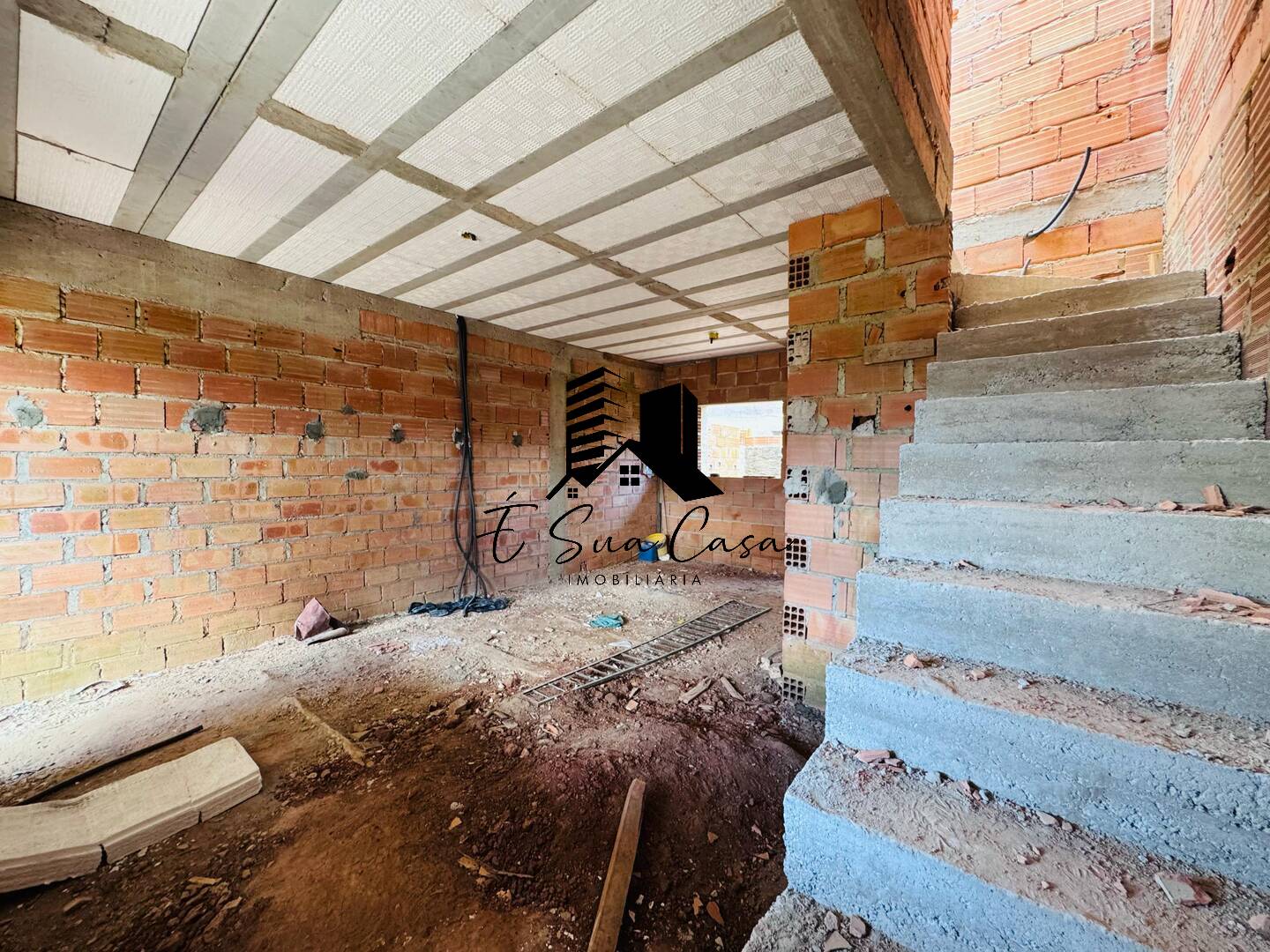 Casa à venda com 3 quartos, 180m² - Foto 17