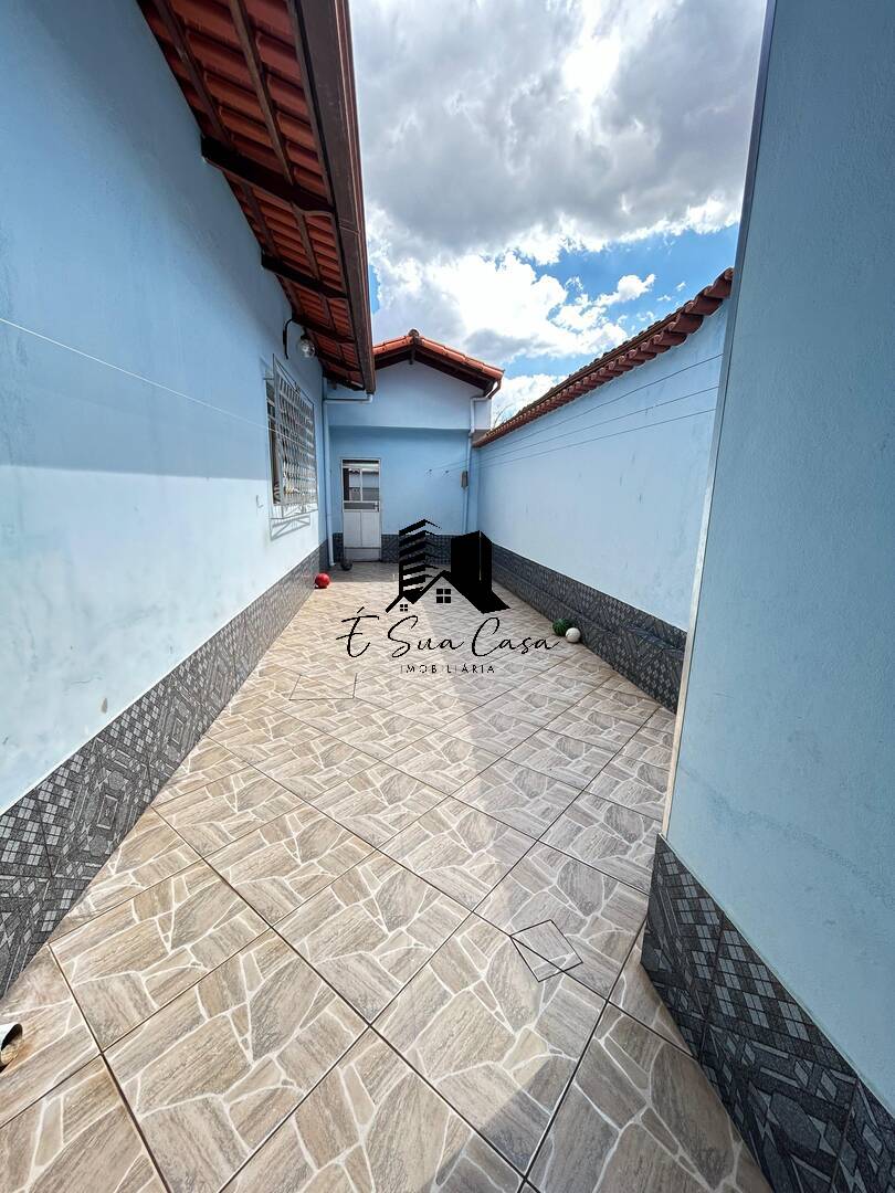 Casa à venda com 3 quartos, 360m² - Foto 27