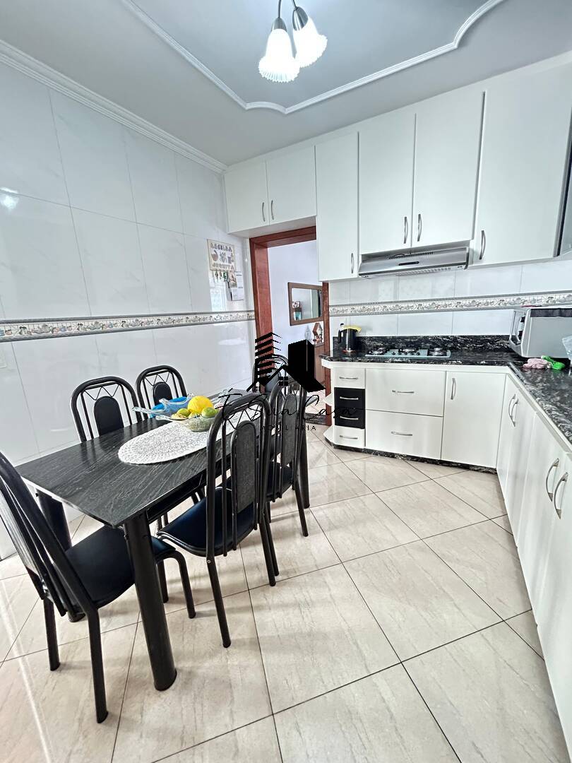 Casa à venda com 3 quartos, 360m² - Foto 13