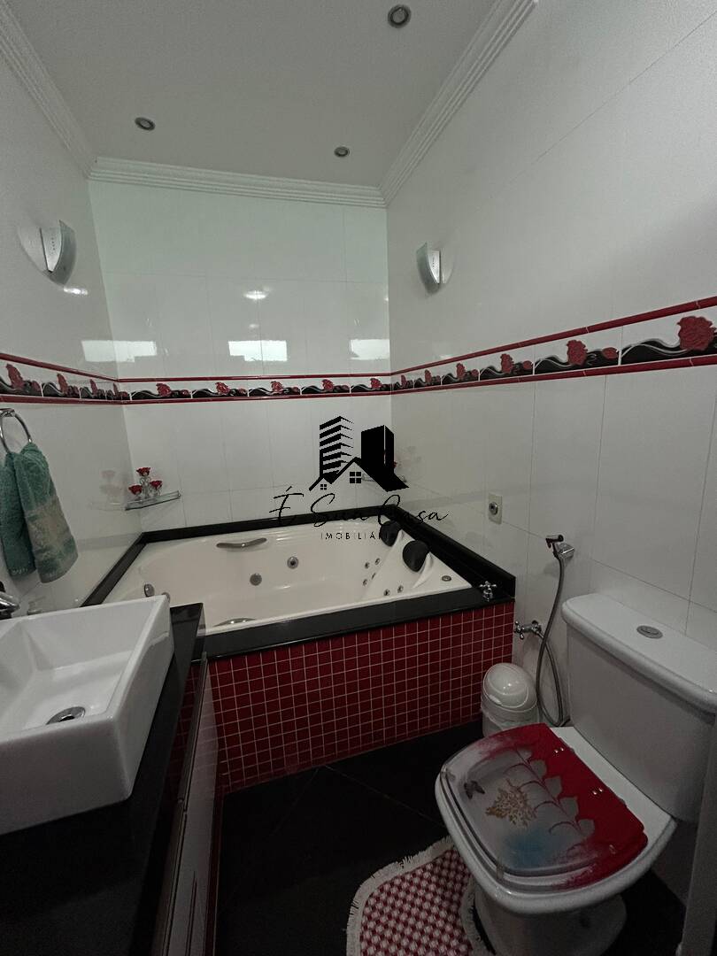 Casa à venda com 3 quartos, 360m² - Foto 19