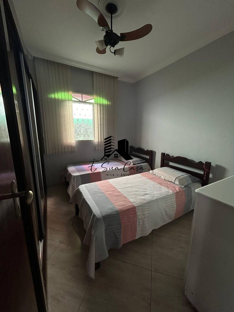 Casa à venda com 3 quartos, 360m² - Foto 22