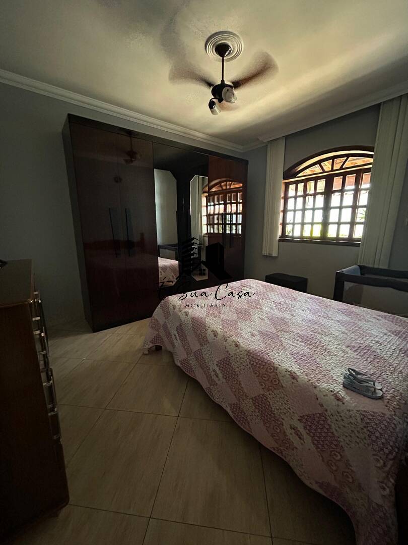 Casa à venda com 3 quartos, 360m² - Foto 21