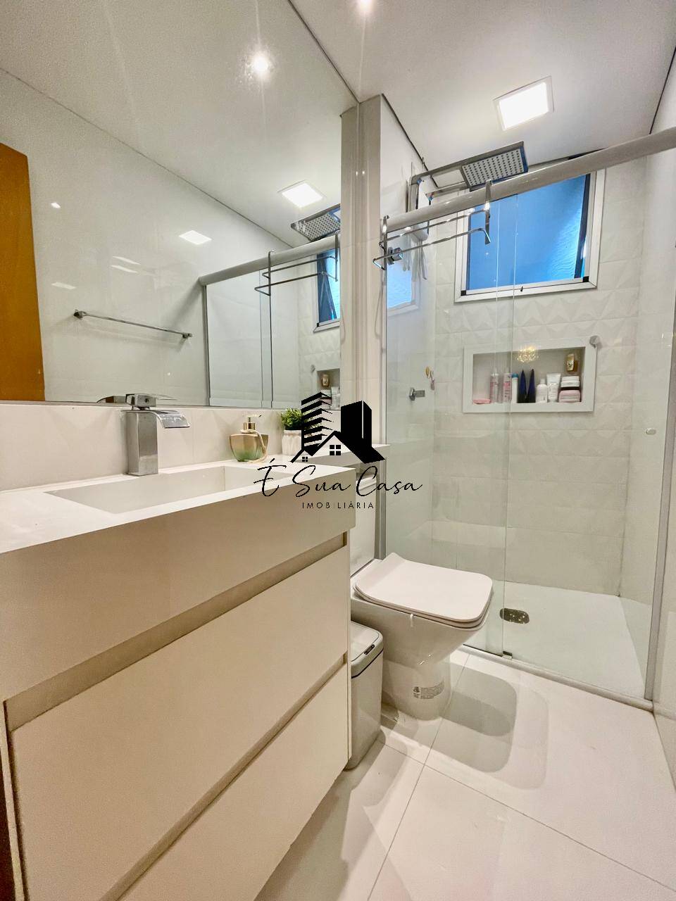 Apartamento à venda com 2 quartos, 77m² - Foto 15