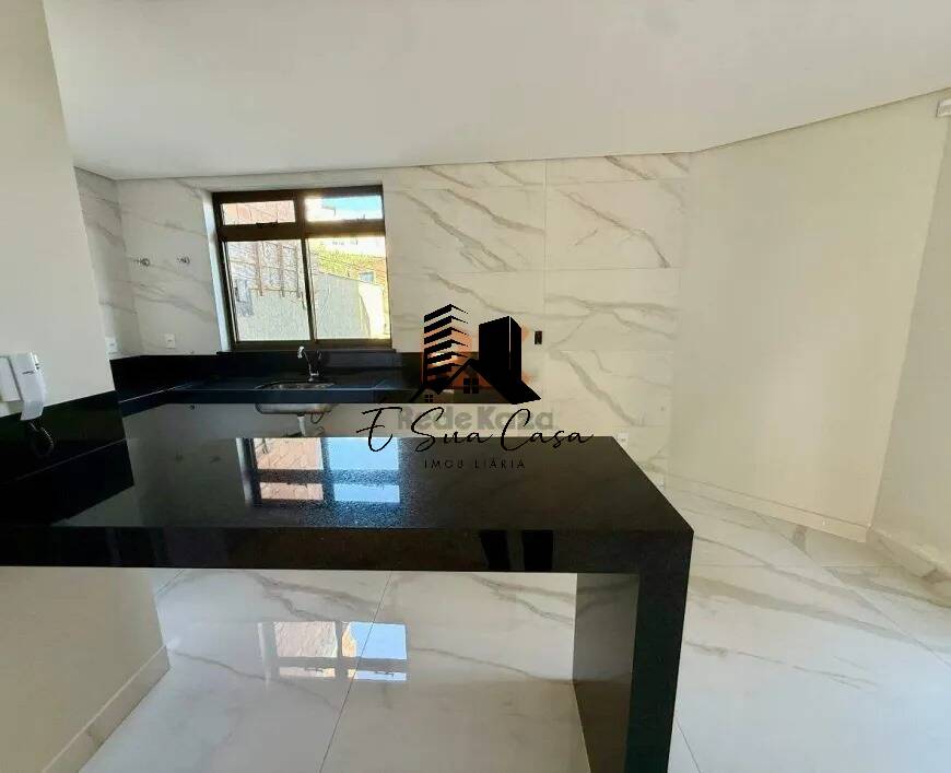 Casa à venda com 3 quartos, 169m² - Foto 5