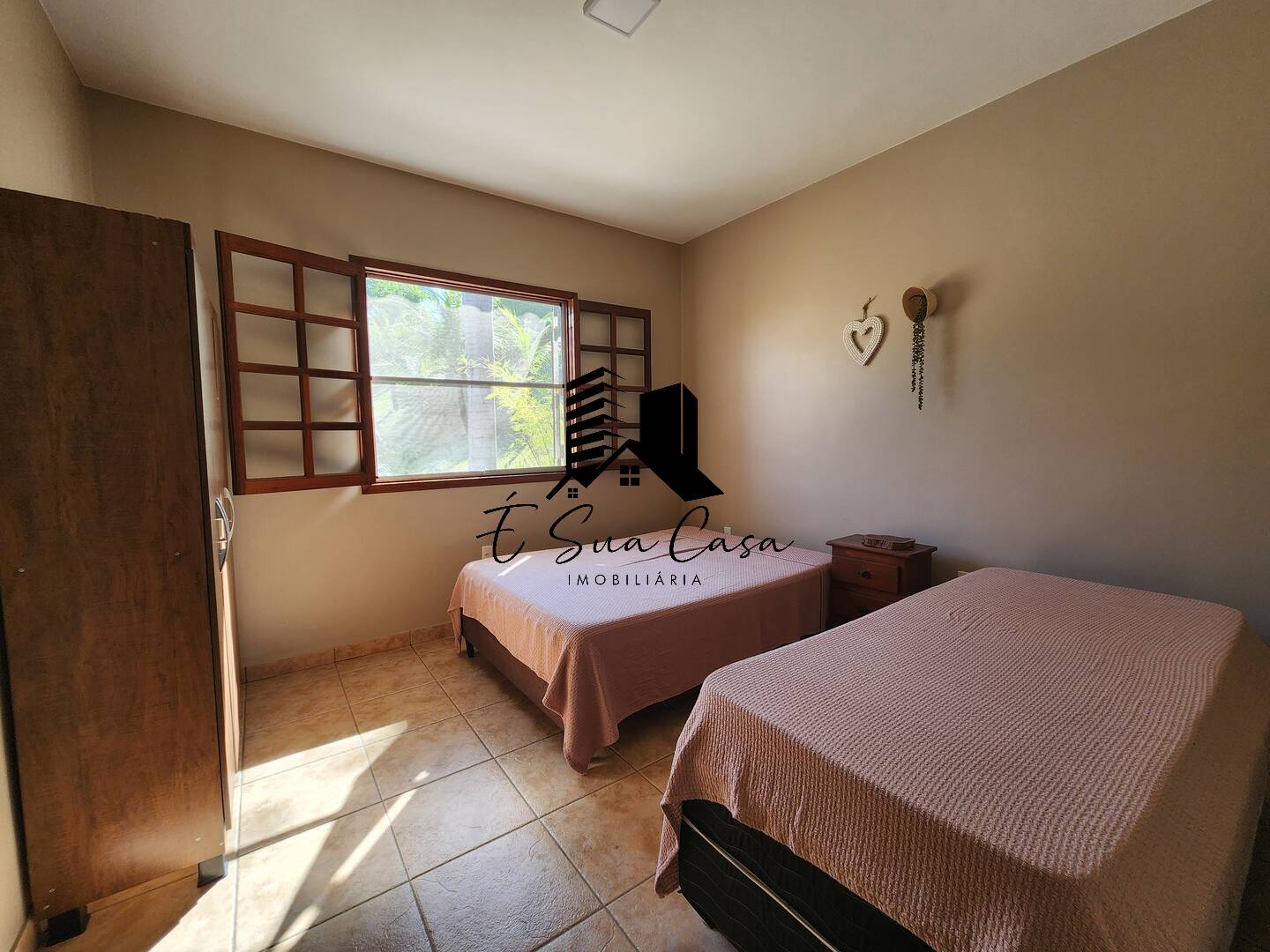 Sítio à venda com 5 quartos, 2000m² - Foto 25