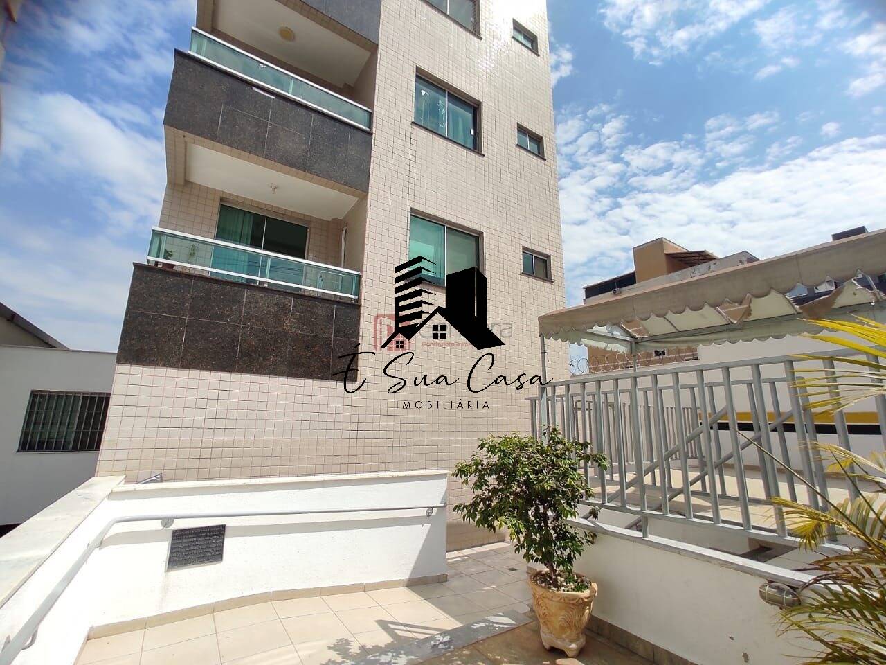 Apartamento à venda com 2 quartos, 65m² - Foto 12