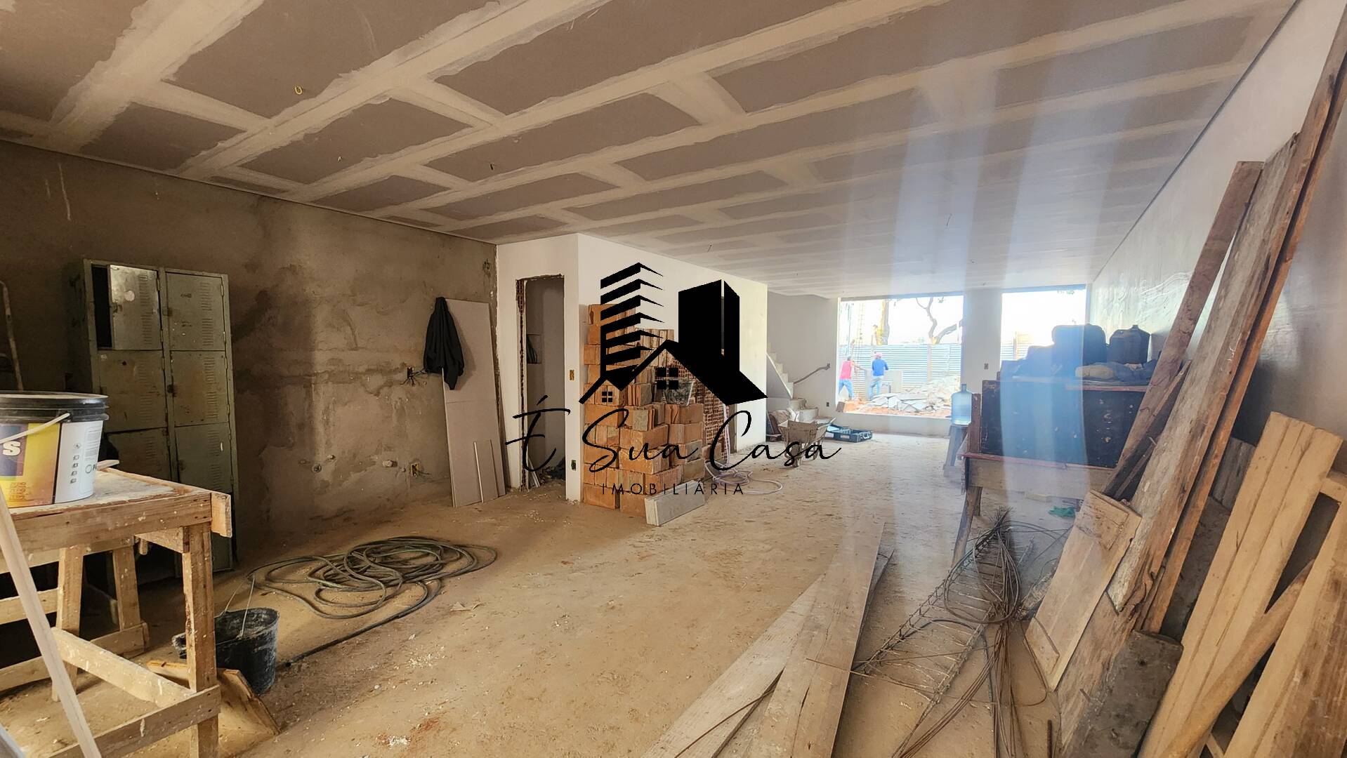 Casa à venda com 3 quartos, 180m² - Foto 3