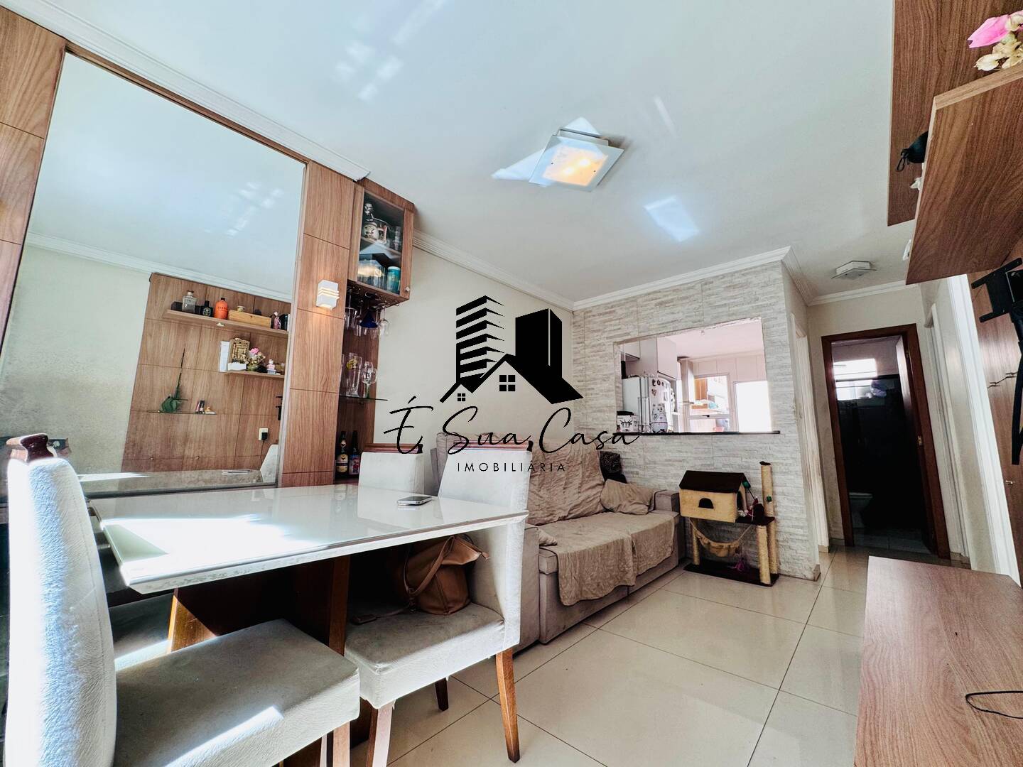 Casa à venda com 2 quartos, 90m² - Foto 6