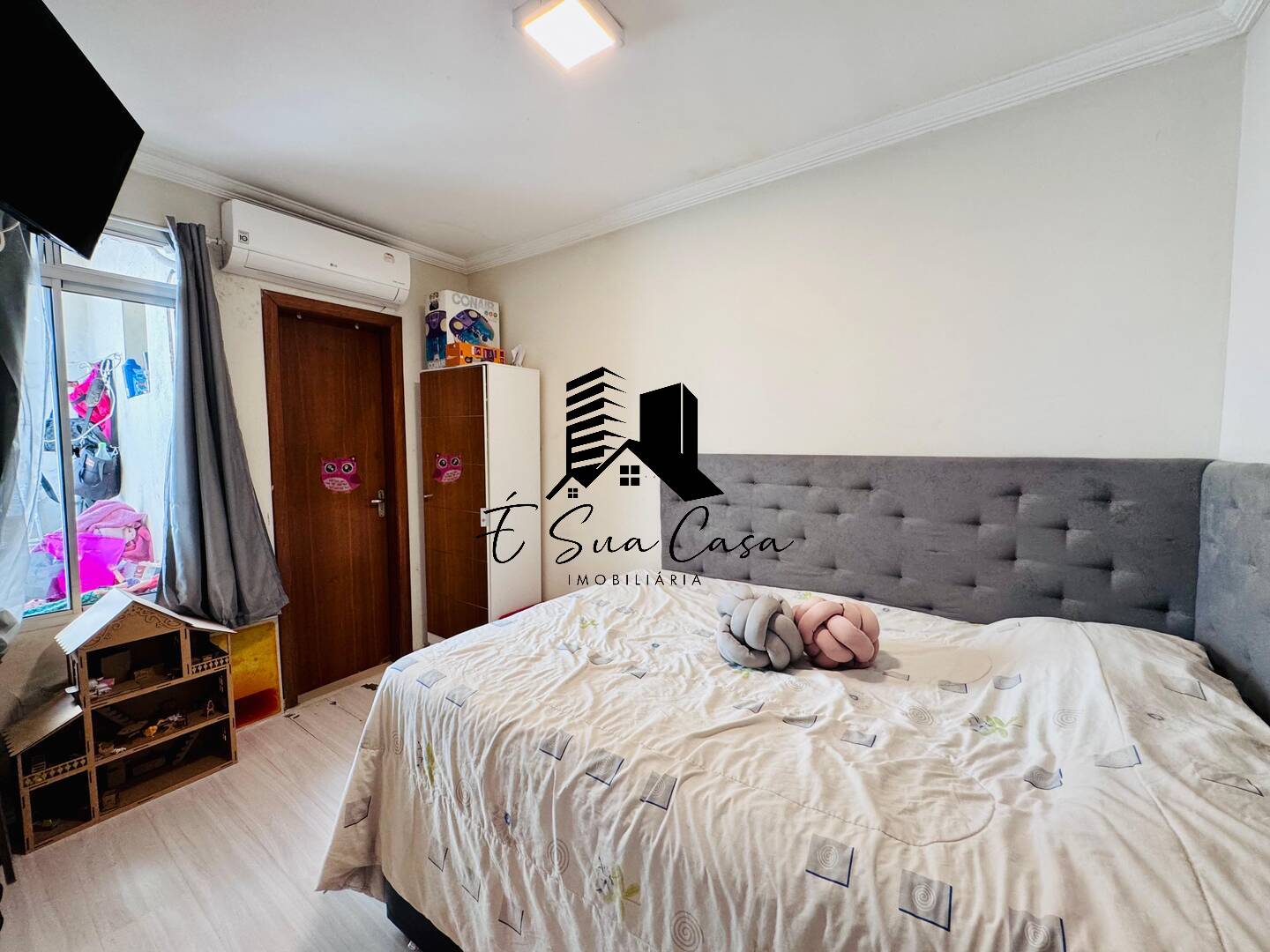 Casa à venda com 2 quartos, 90m² - Foto 12