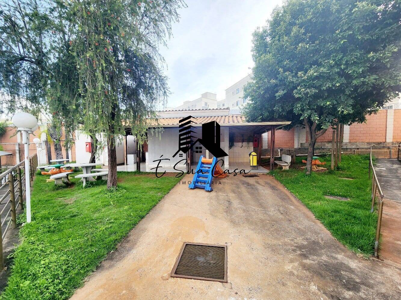 Apartamento à venda com 2 quartos, 45m² - Foto 17