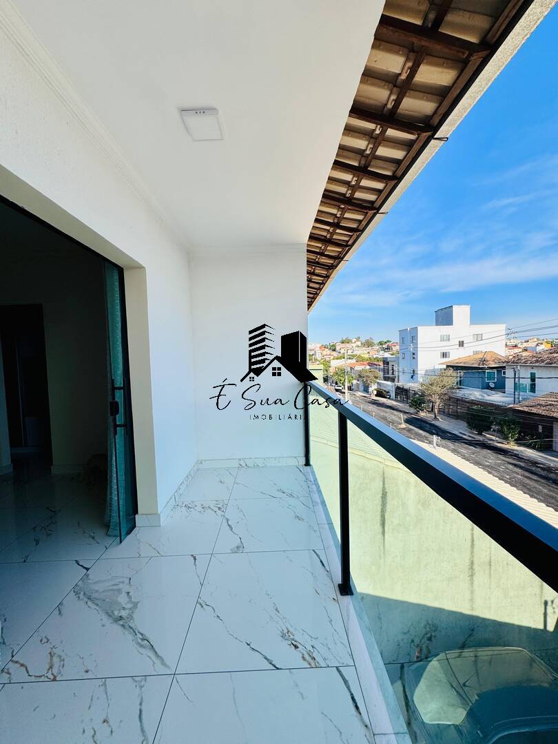 Casa à venda com 4 quartos, 220m² - Foto 13