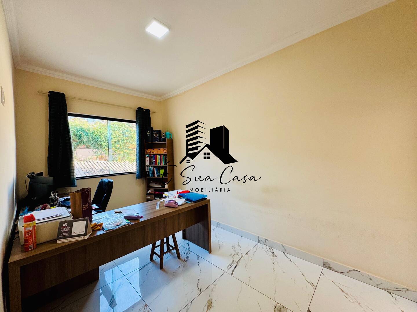 Casa à venda com 4 quartos, 220m² - Foto 17