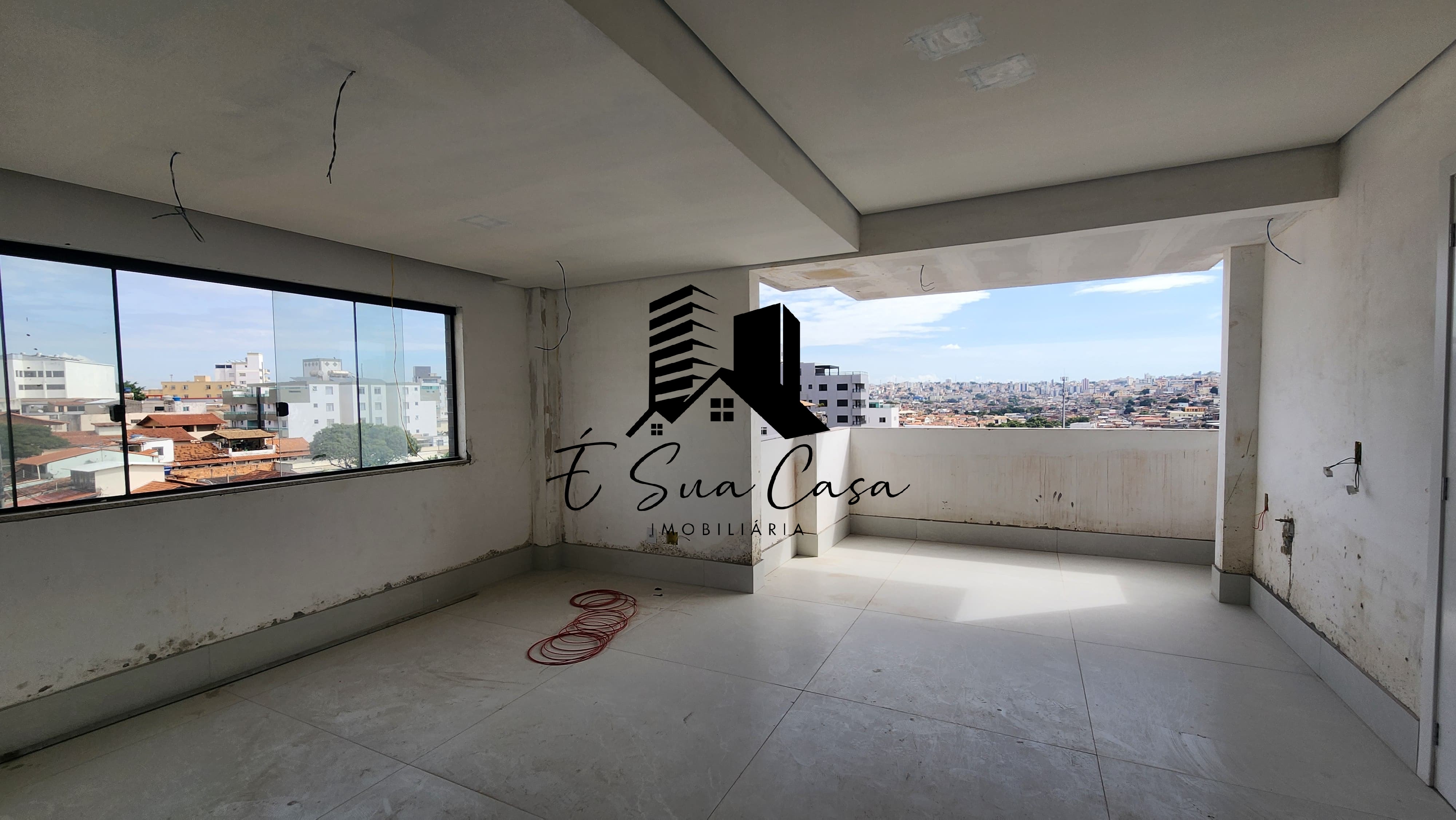 Cobertura à venda com 3 quartos, 163m² - Foto 2