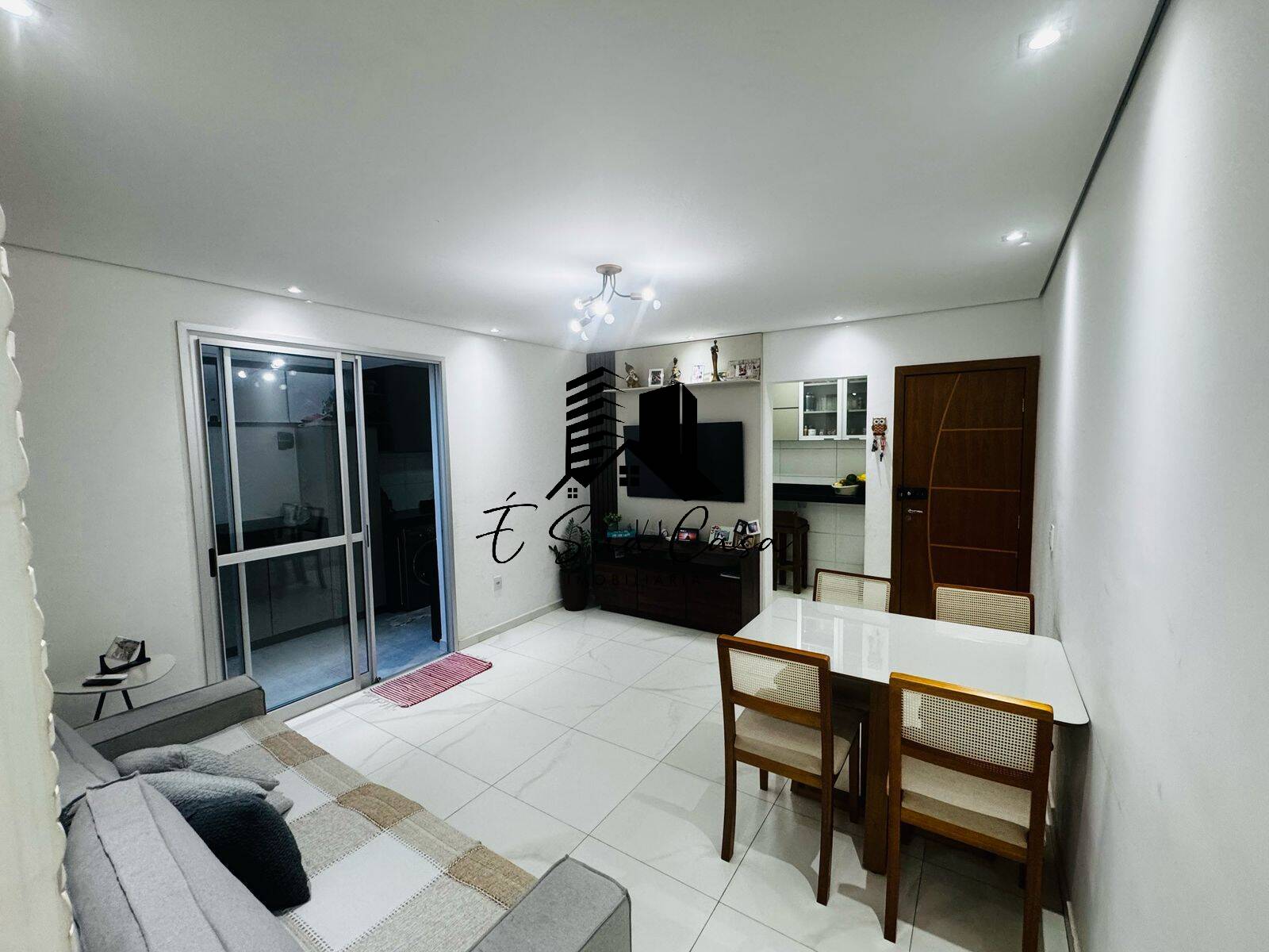 Apartamento à venda com 2 quartos, 89m² - Foto 17