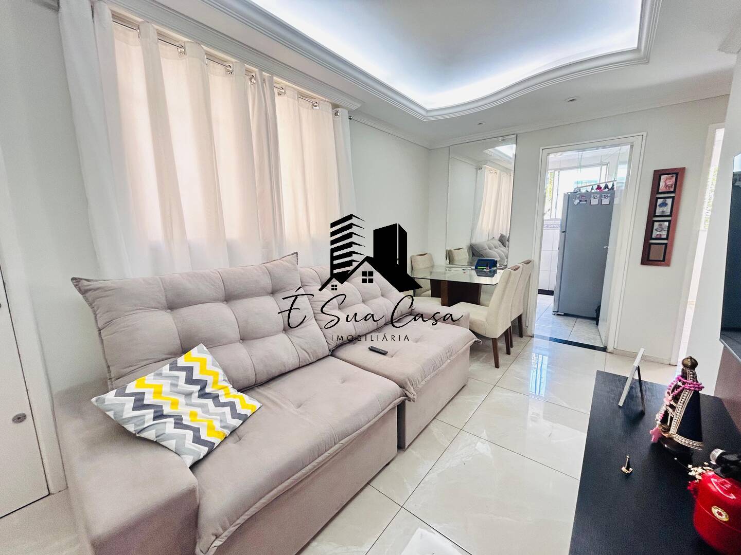 Apartamento à venda com 2 quartos, 49m² - Foto 1