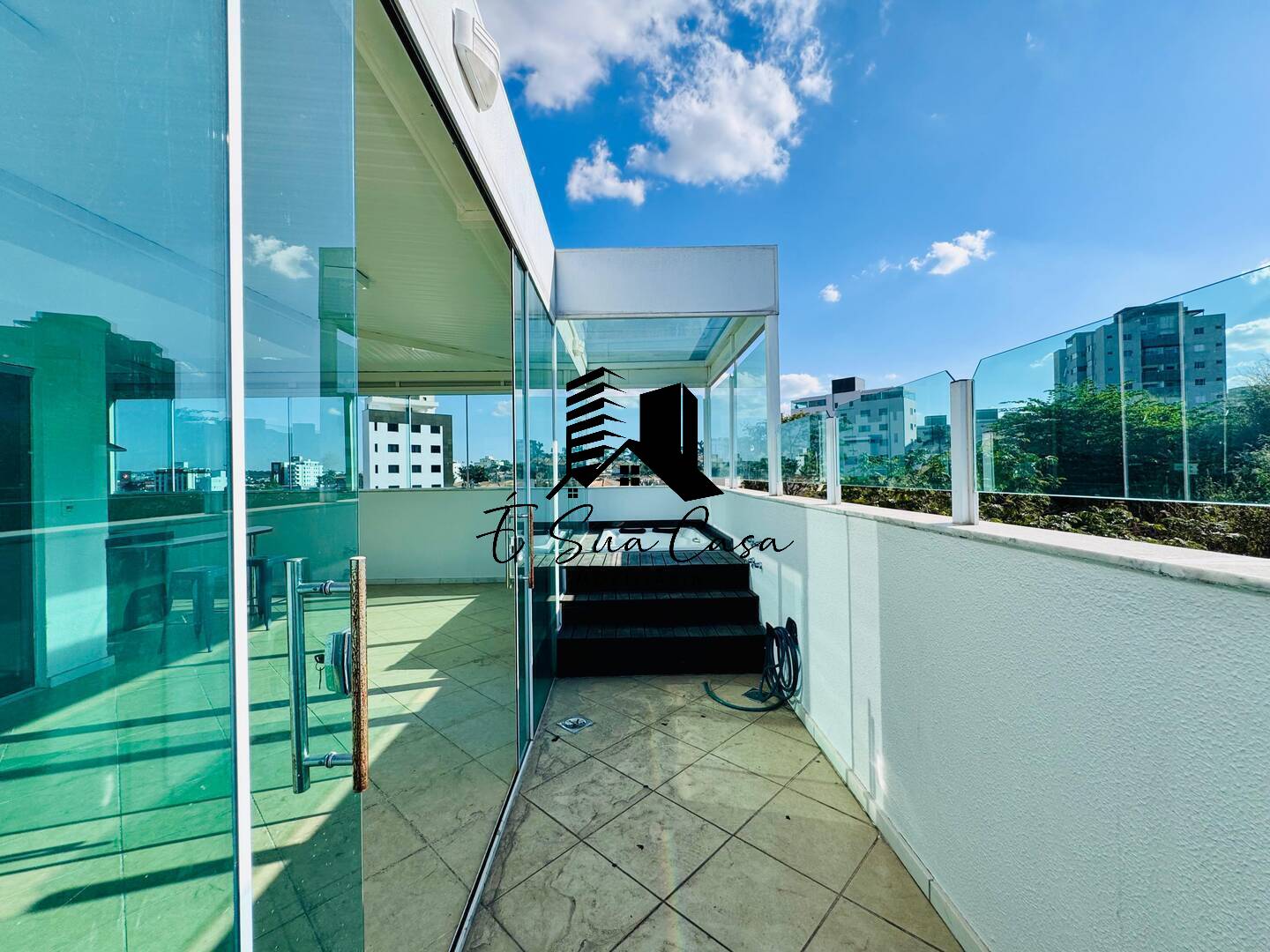 Cobertura à venda com 3 quartos, 200m² - Foto 28