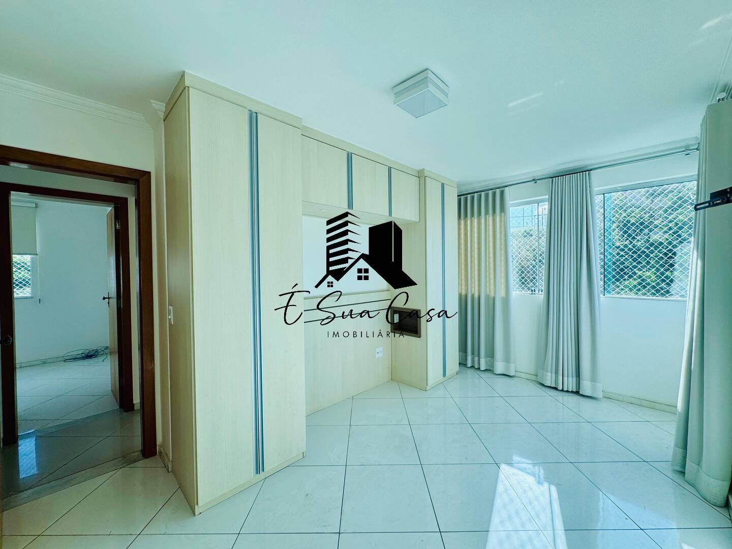 Cobertura à venda com 3 quartos, 200m² - Foto 9
