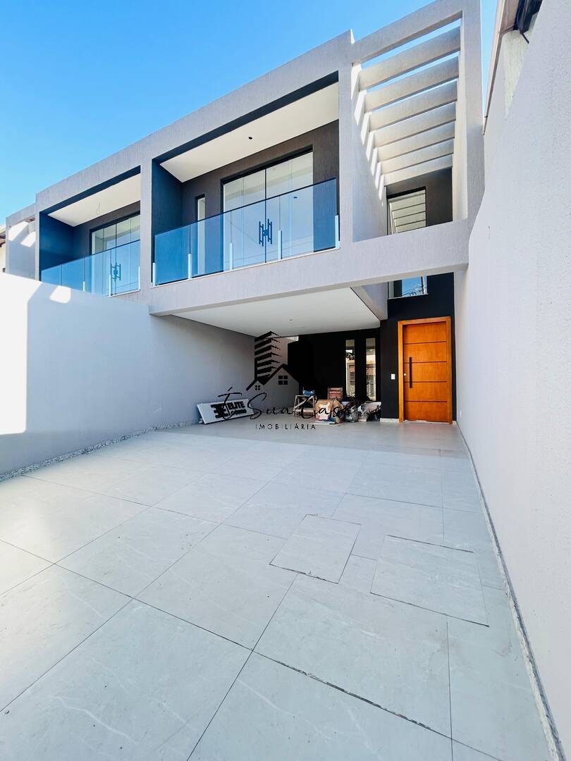 Casa, 3 quartos, 250 m² - Foto 1