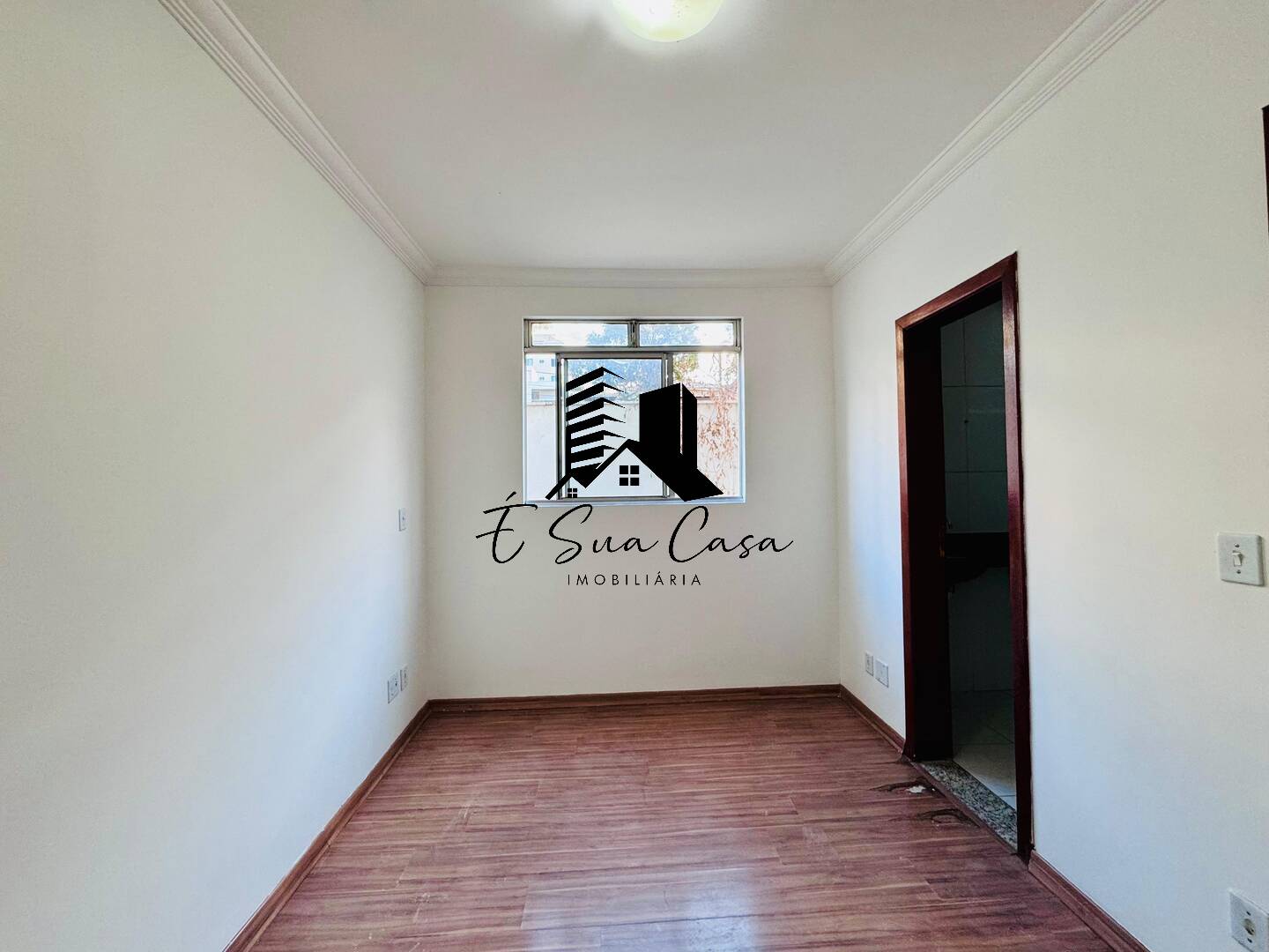 Apartamento à venda com 3 quartos, 75m² - Foto 8