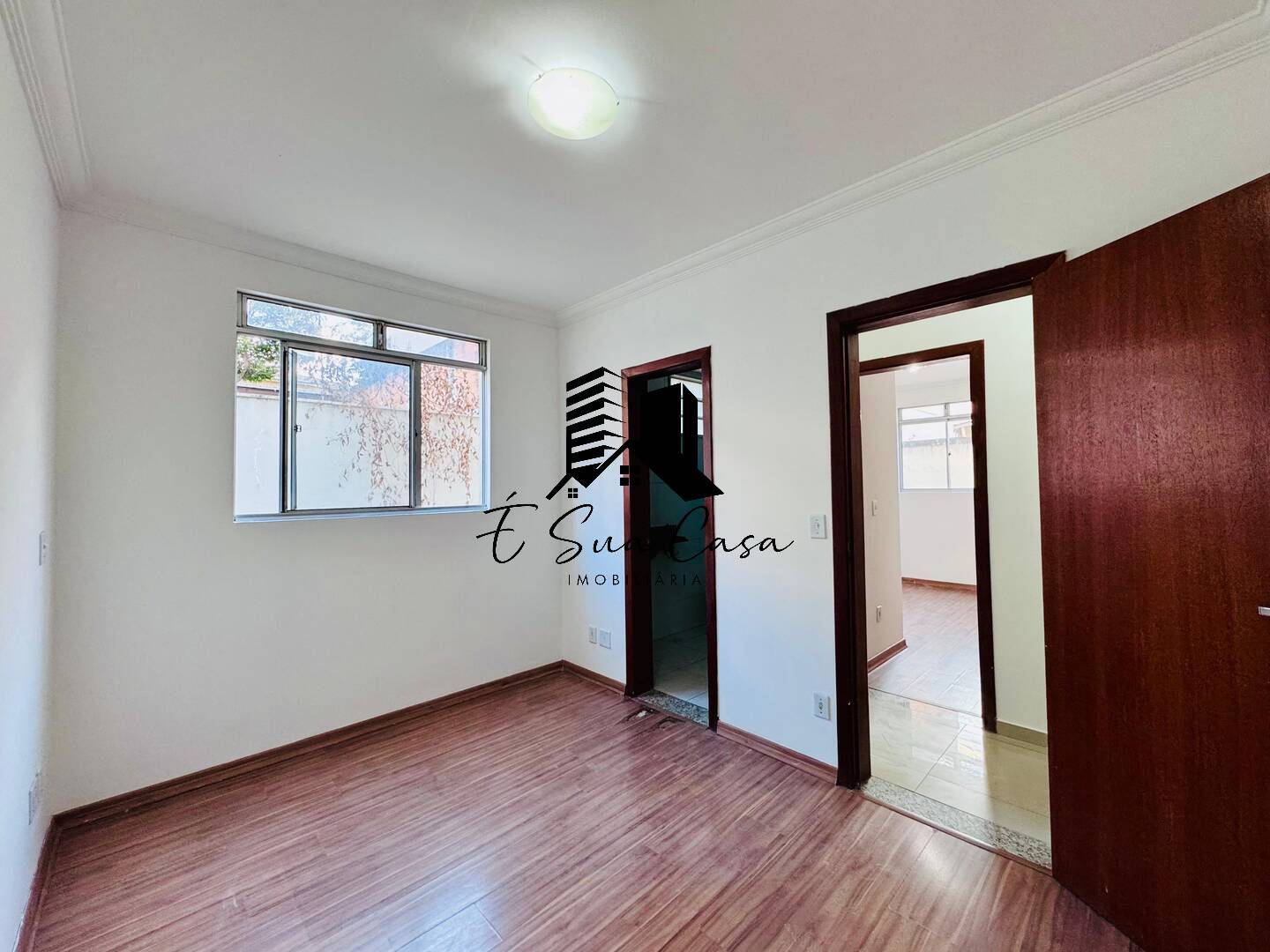 Apartamento à venda com 3 quartos, 75m² - Foto 7