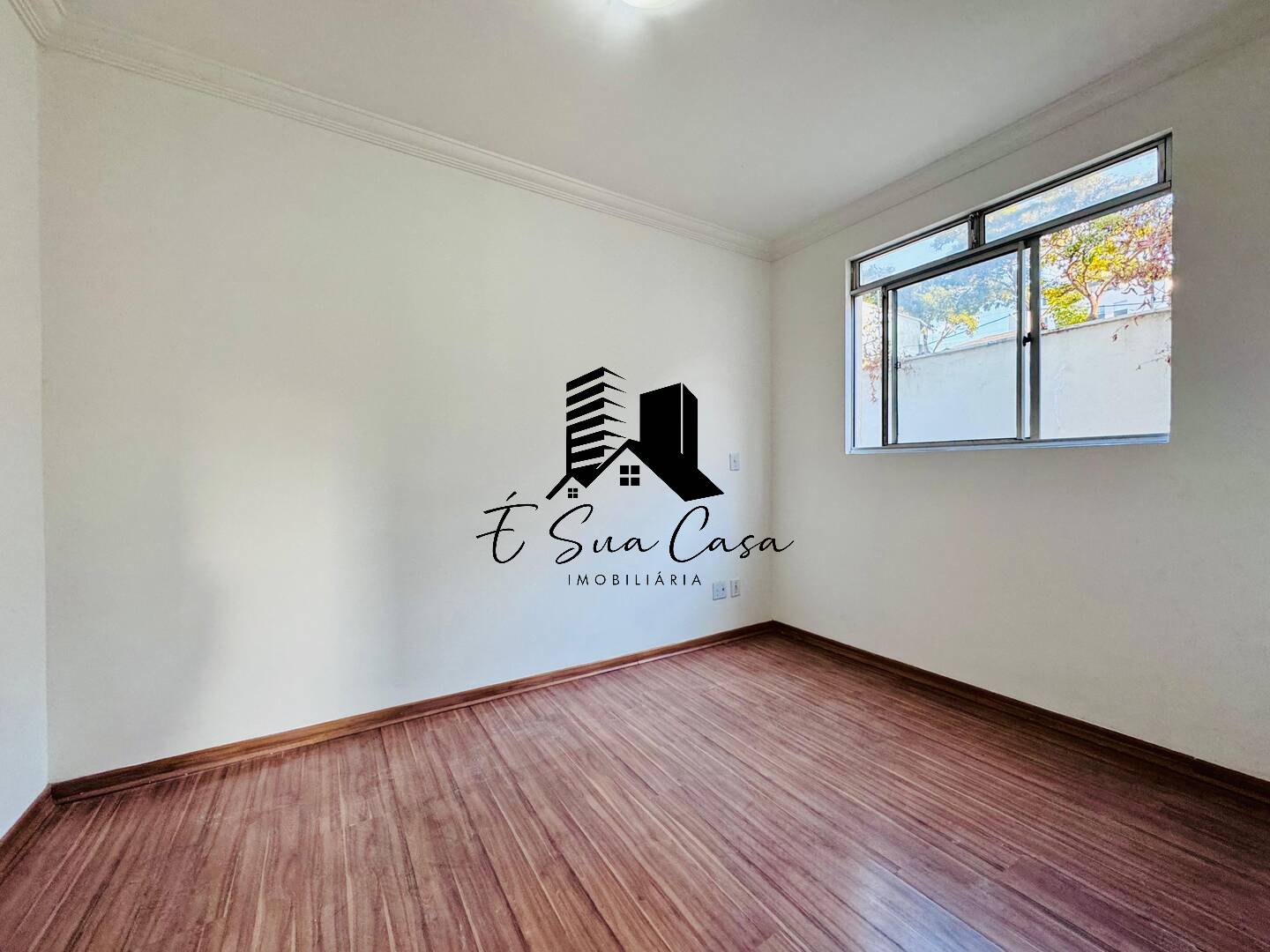 Apartamento à venda com 3 quartos, 75m² - Foto 11