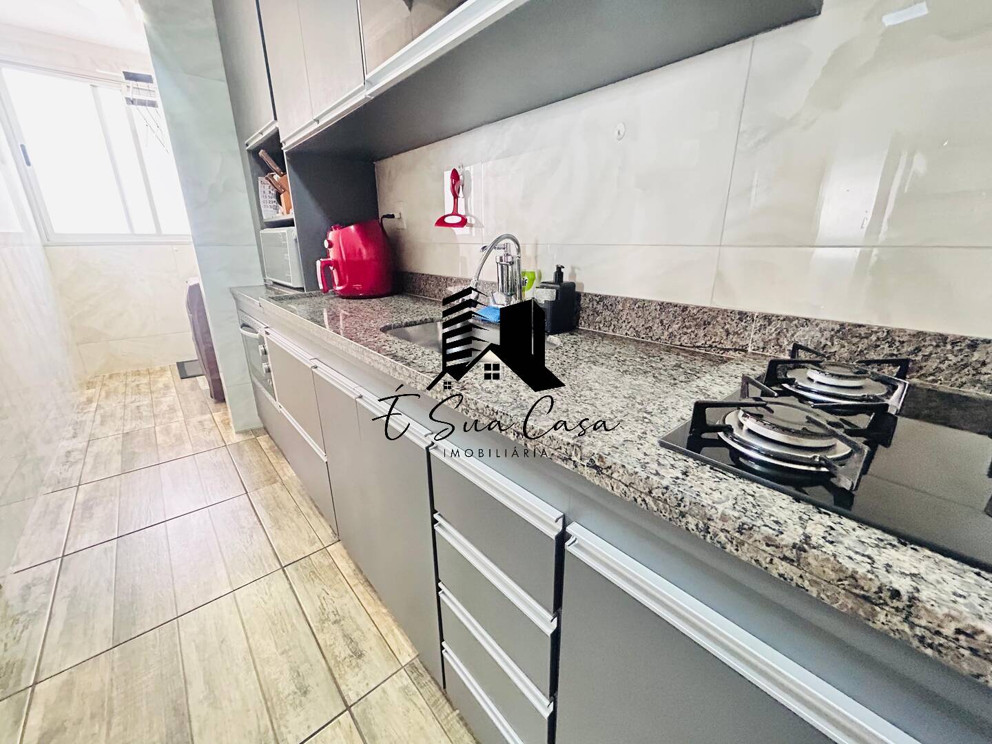 Apartamento à venda com 3 quartos, 83m² - Foto 12