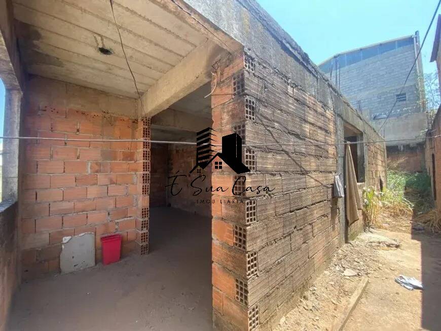 Casa à venda com 3 quartos, 200m² - Foto 12