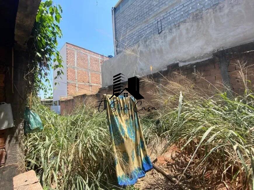 Casa à venda com 3 quartos, 200m² - Foto 21