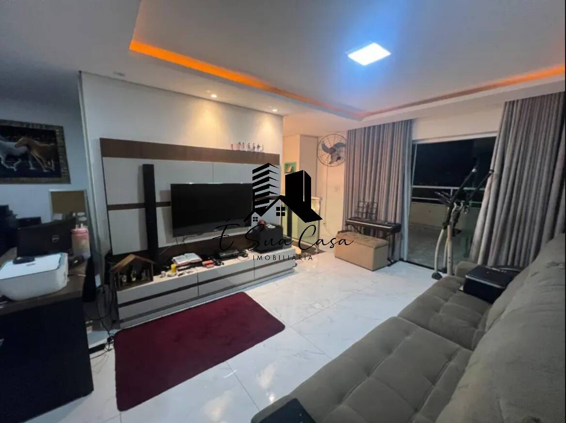 Casa à venda com 3 quartos, 180m² - Foto 1