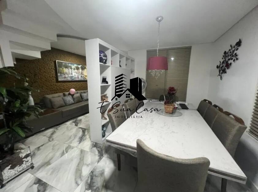 Casa à venda com 3 quartos, 180m² - Foto 4